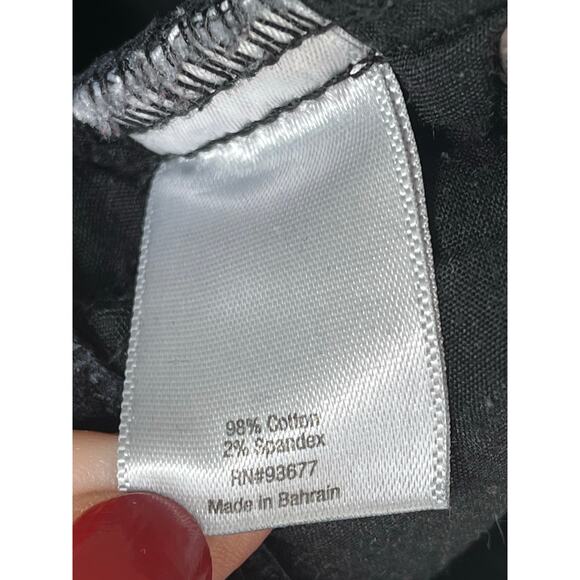 St. John's Bay straight leg corduroy pants, black, size 10, EUC - Picture 5 of 10